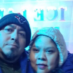 Meet your Posher, Javier